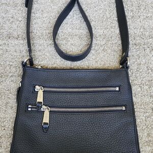 Cole Haan Black Leather Crossbody Silver-Tone Hardware Zippered Extendable Purse